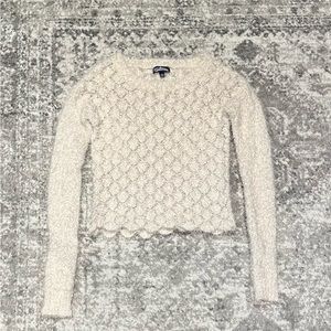 Eggshell white, plush, cropped women’s sweater. Size XS.